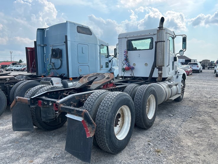2002-international-9200i-image-3
