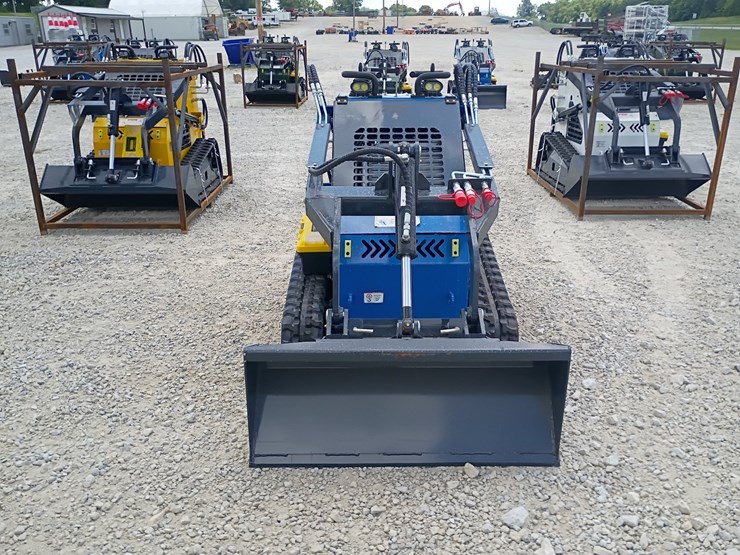 #l63-007-•-2026-zjg-380-mini-skid-steer-image-7