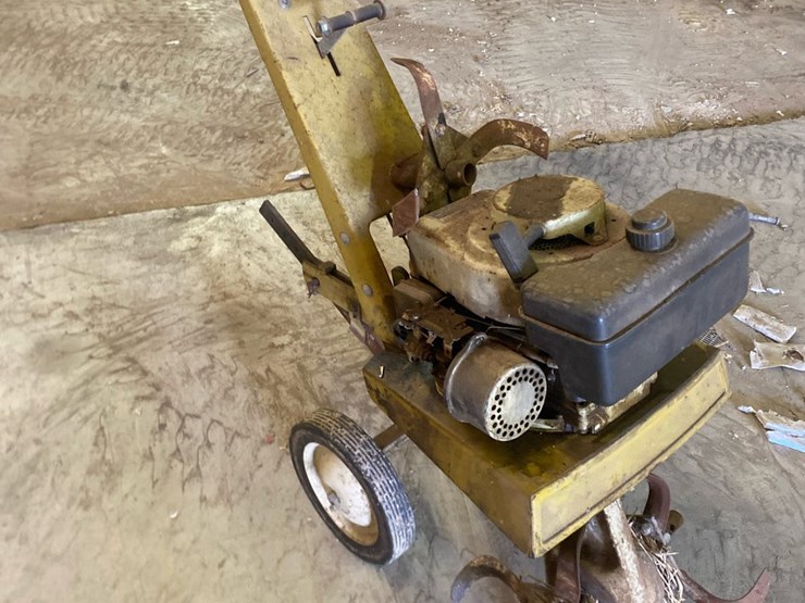 #250-•-rotary-tiller-image-2