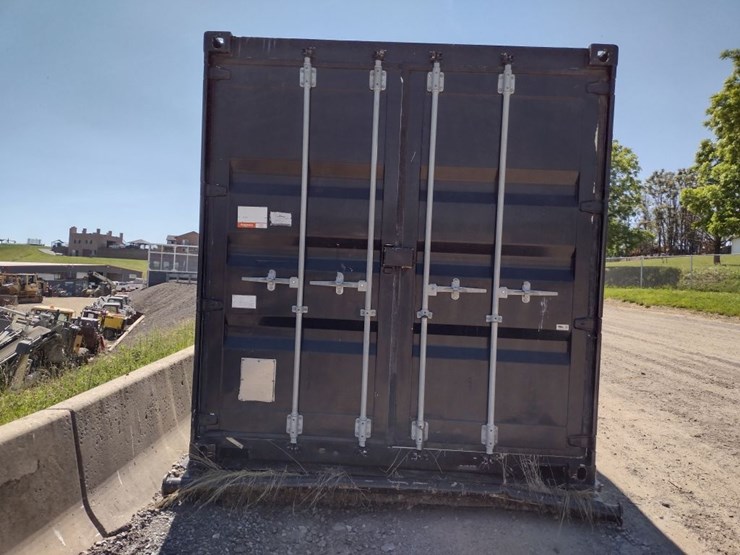 20-ft-container-w/pump-welded-inside-(qea-4738)-image-2