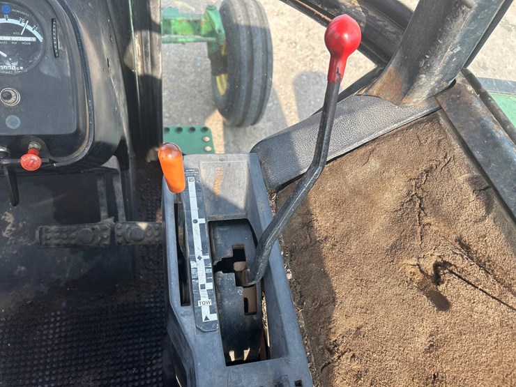 john-deere-4630-image-53