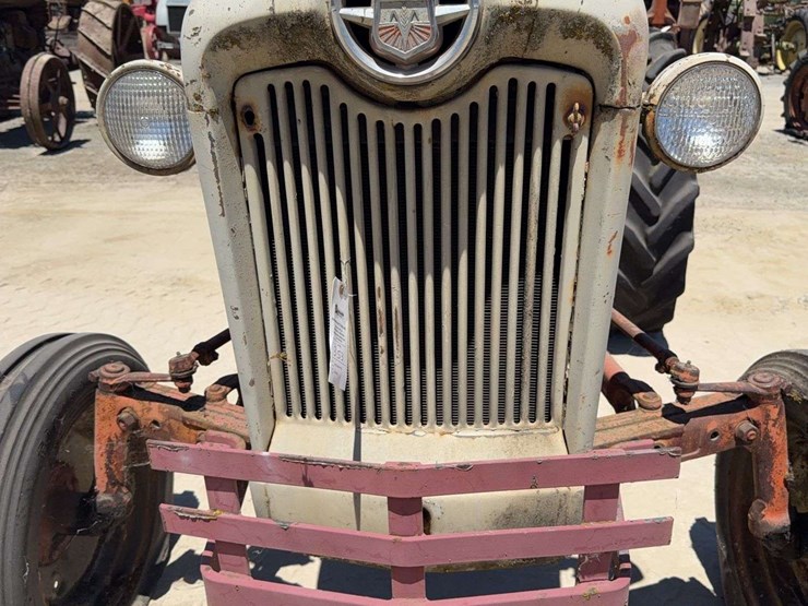 ford-800-image-9