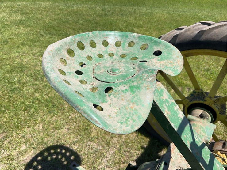 john-deere-b-image-29
