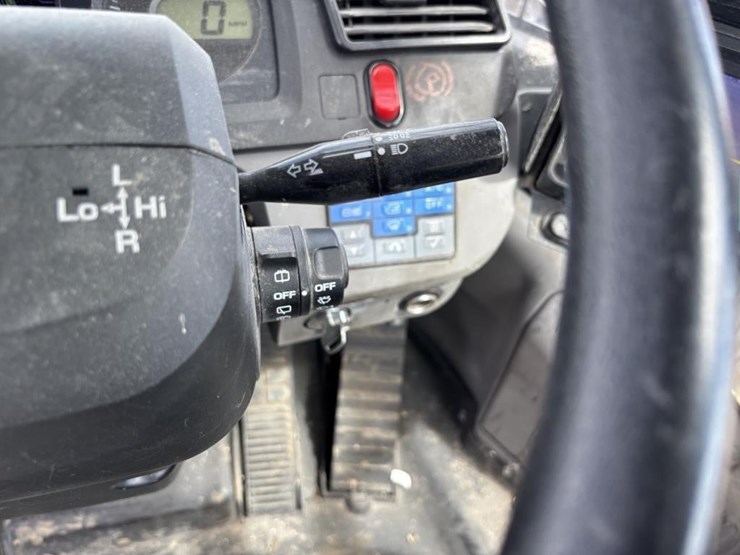2019-komatsu-wa200-8-image-33