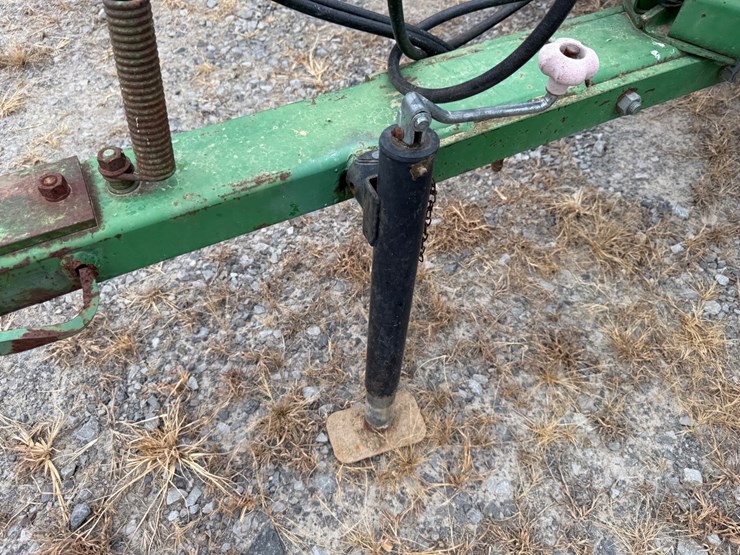 john-deere-450-image-29