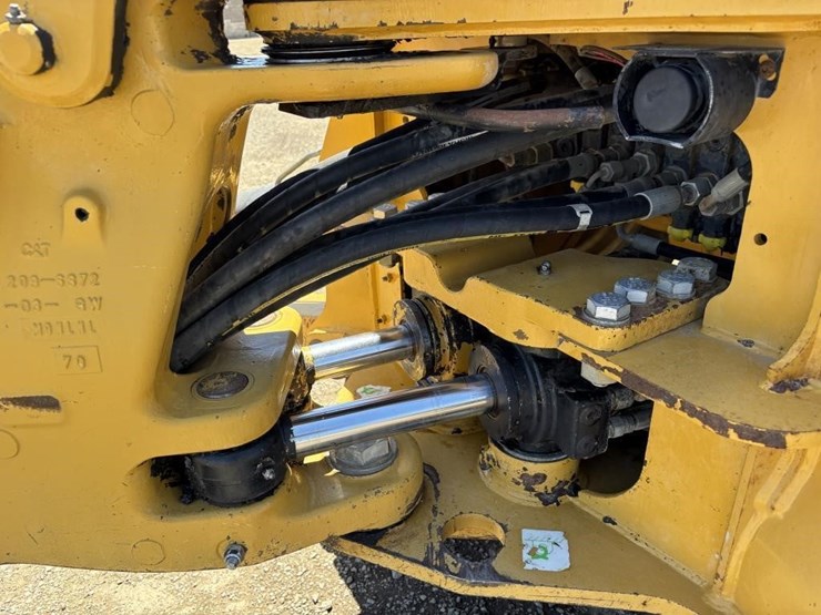 2007-caterpillar-420e-image-26