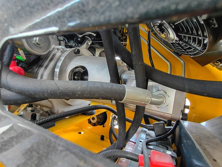 #l63-006-•-2026-zjg-380-mini-skid-steer-image-15