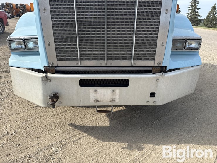 2008-kenworth-t800-image-15