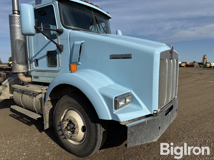 2007-kenworth-t800-image-14