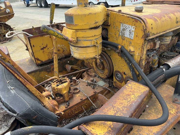 caterpillar-d2-image-14