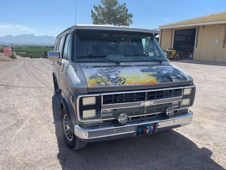 1988-chevrolet-g20-image-3