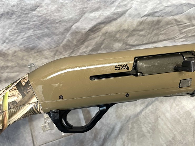 #10650-•-winchester-sx4,-12-ga.-semi-auto-shotgun,-sn:-pt26493yy11k-image-13