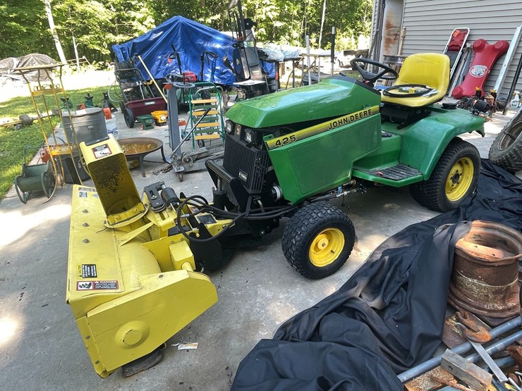 john-deere-425-image-3