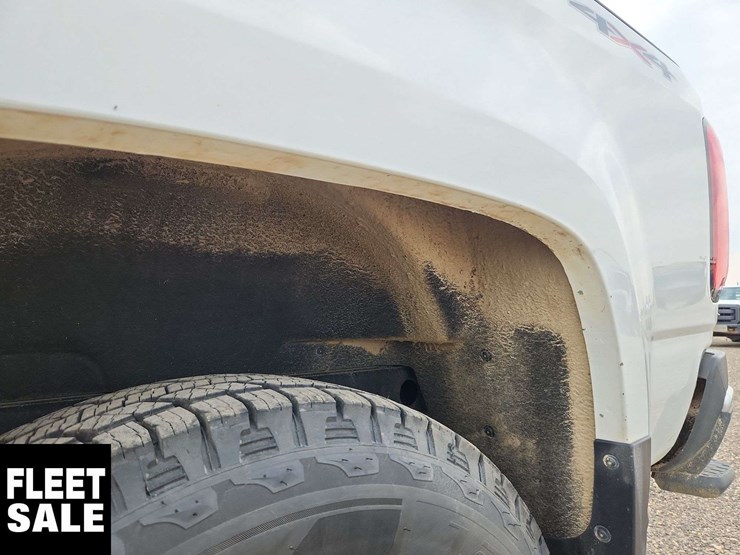 2021-chevrolet-colorado-image-47