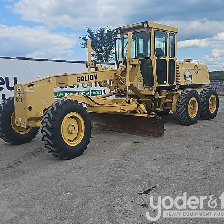 2002 GALION 830