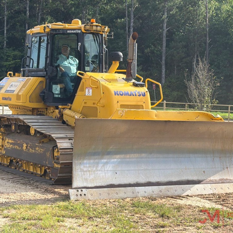 KOMATSU D71PXI-24