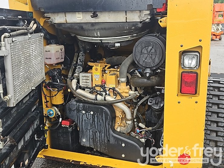 2023-caterpillar-279d3-image-20