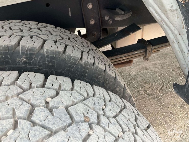 2018-ford-f350-image-33