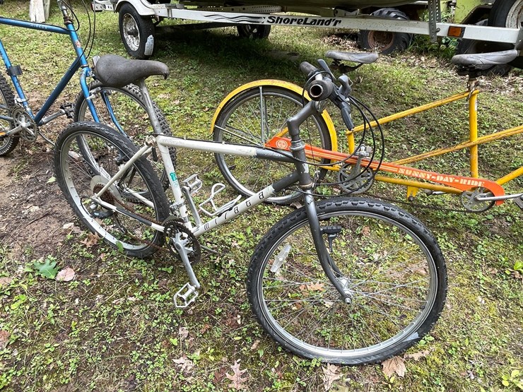 #6136-•-(3)-bicycles-image-4