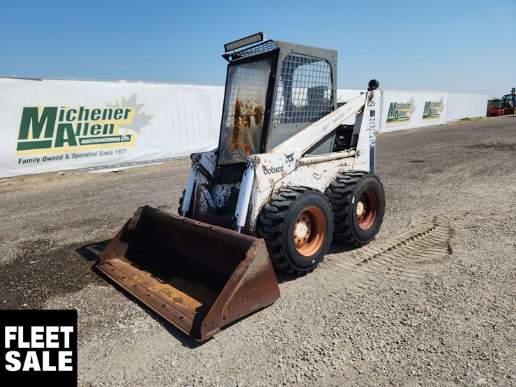 bobcat-825-image-1