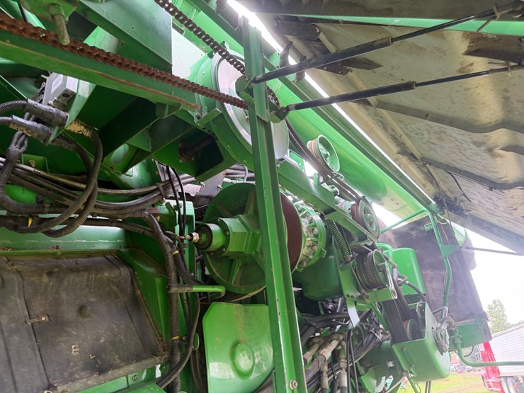 2011-john-deere-9770-sts-image-54