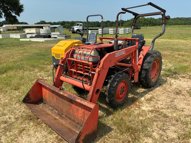 kubota-l2500-image-1