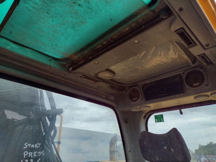 05-volvo-160b-lc-excavator-(qea-4903)-image-14