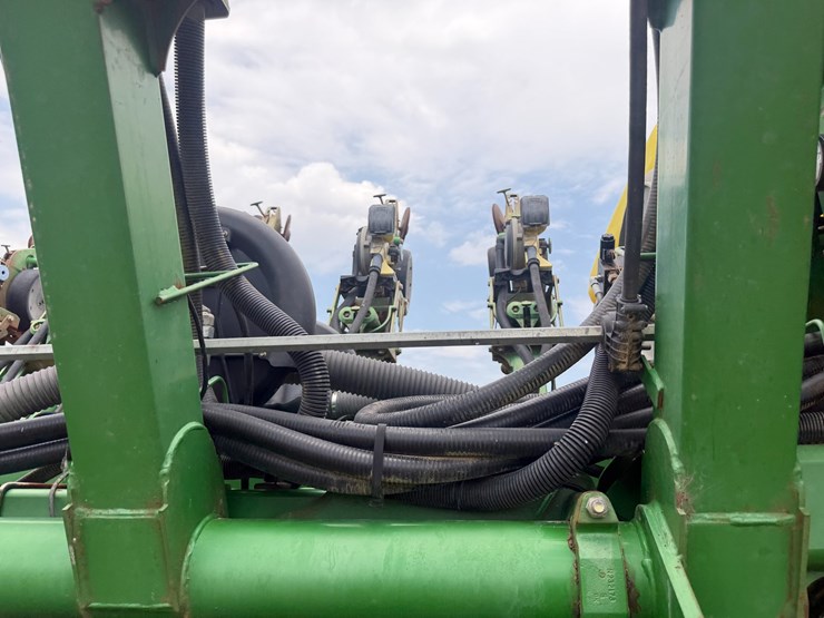 john-deere-1790-image-74