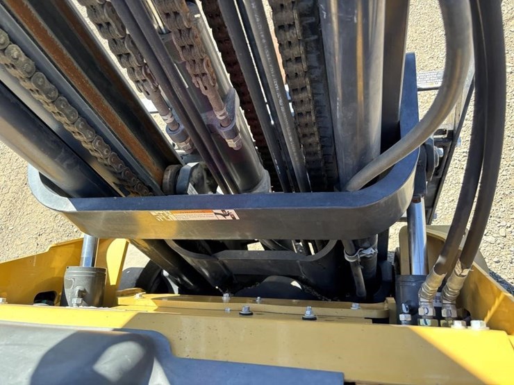2019-caterpillar-2c6000-image-13