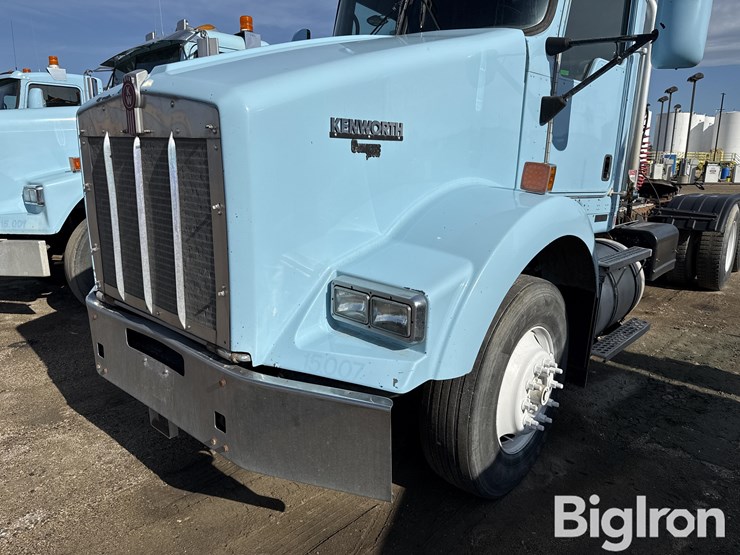 2007-kenworth-t800-image-11