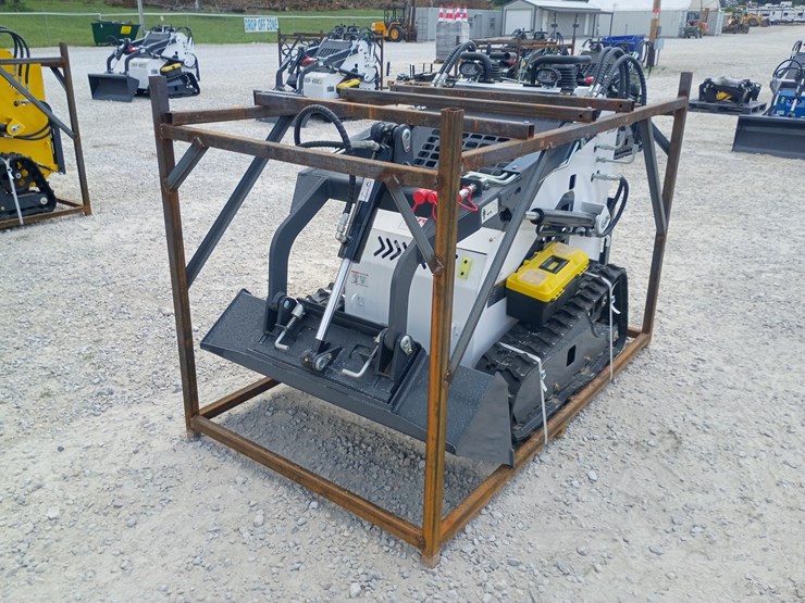 #l63-008-•-2026-zjg-380-mini-skid-steer-image-8