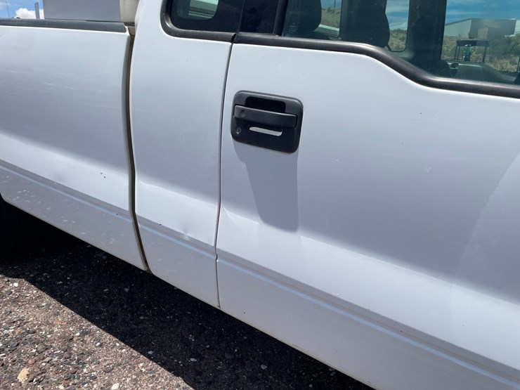 2004-ford-f150-image-16