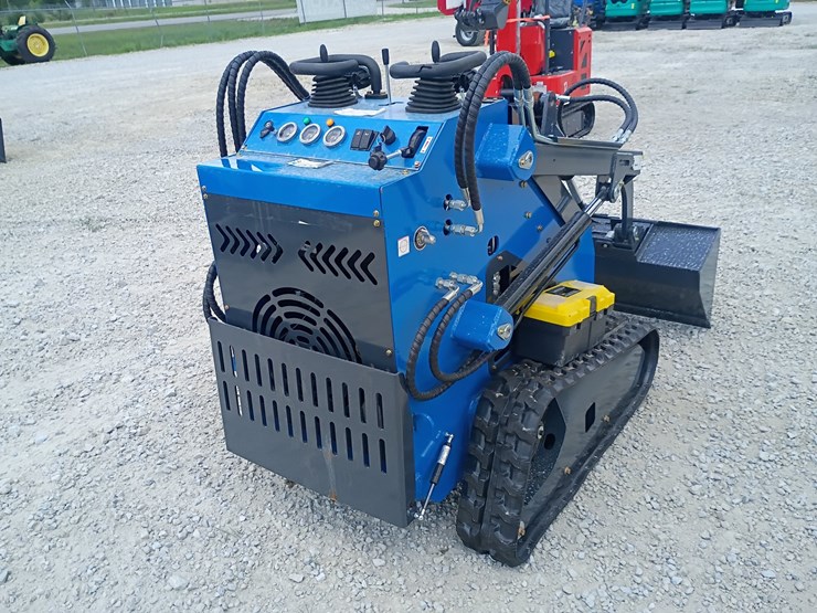 #l63-007-•-2026-zjg-380-mini-skid-steer-image-4