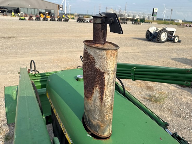 john-deere-1530-image-19