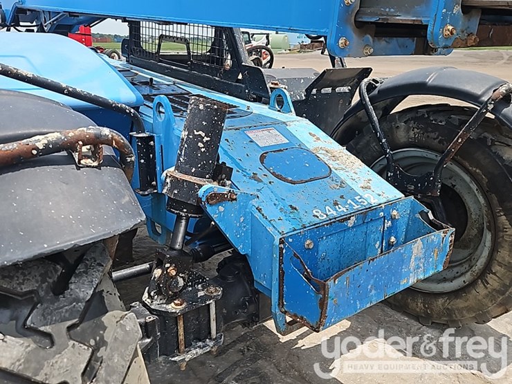 2016-genie-gth844-image-11