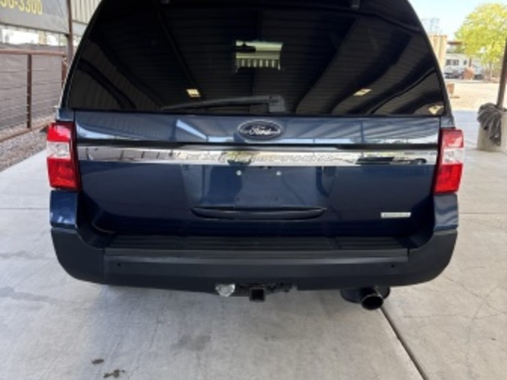 2015-ford-expedition-image-7
