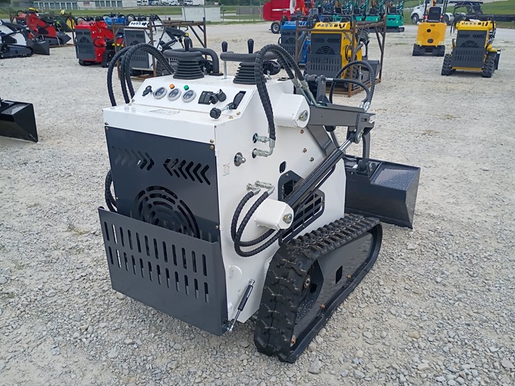 #l63-020-•-2026-zjg-380-mini-skid-steer-image-4