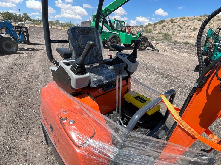 #2464-•-unused-2026-ats-mini-excavator-image-13