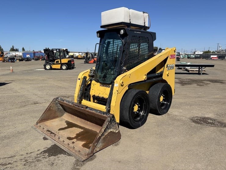 2018-yanmar-s220r-image-1