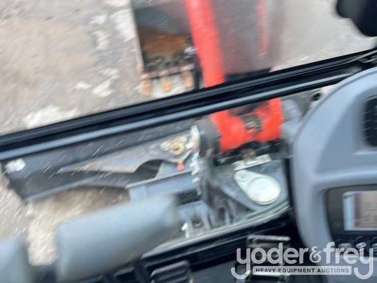 2022-kubota-u35-image-27