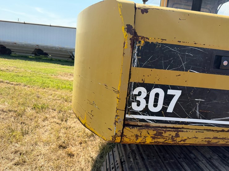 caterpillar-307-image-53