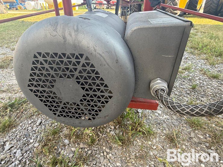 westfield-wr80-41-electric-motor-auger-image-16