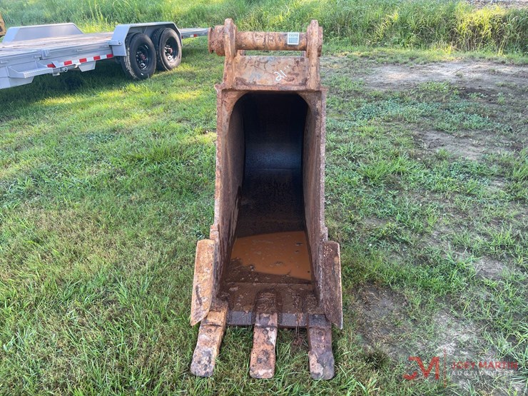 21"-tooth-excavator-bucket-image-8
