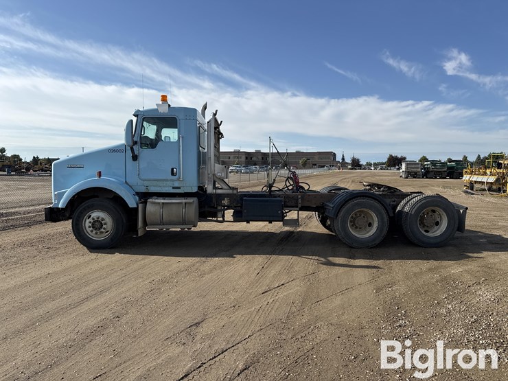 2007-kenworth-t800-image-8