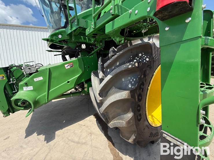 2022-john-deere-s780-image-18