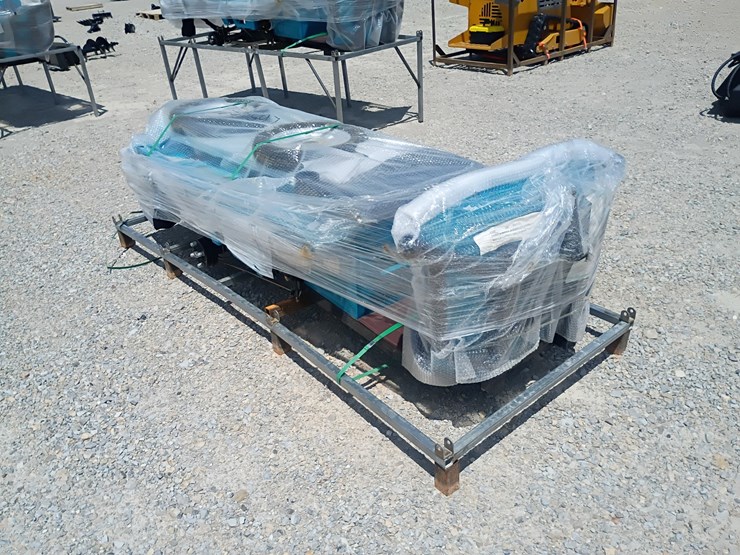 #l65-032-•-2026-iret13-electric-tricycle-image-7