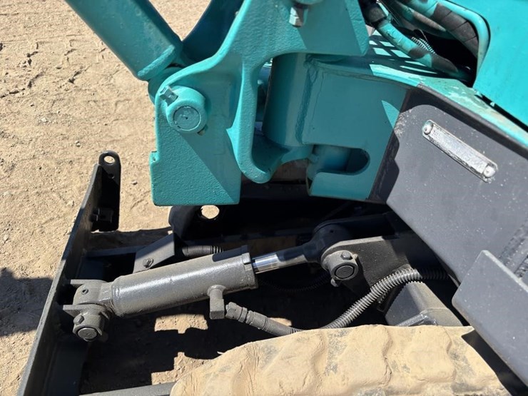 kobelco-sk007-image-15