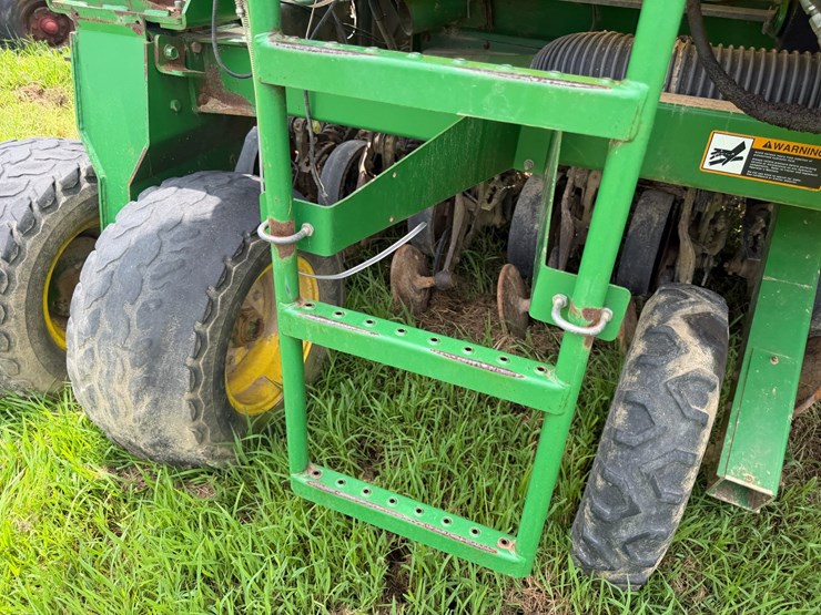 john-deere-40-image-60