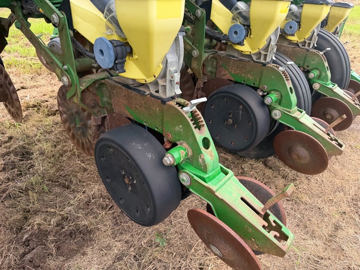 john-deere-1790-image-144