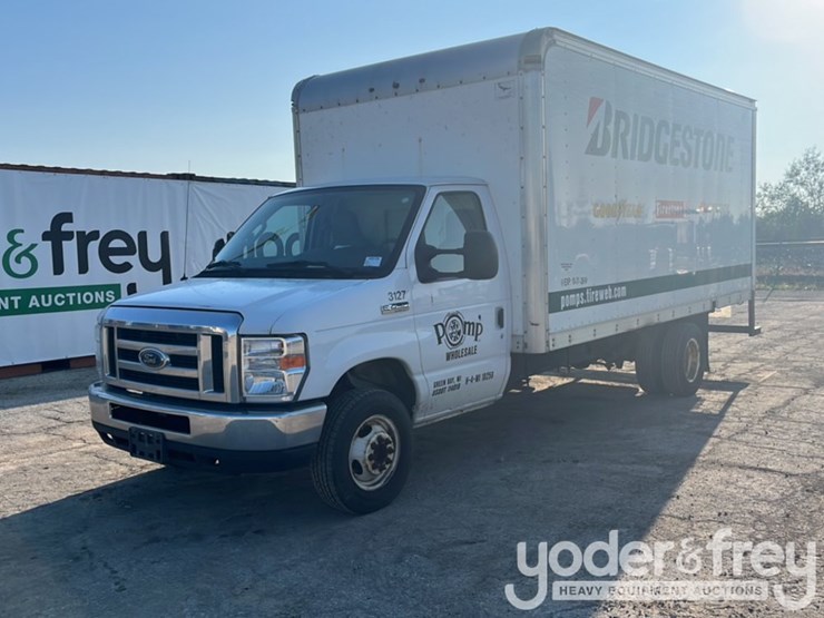 2019-ford-f450-image-1